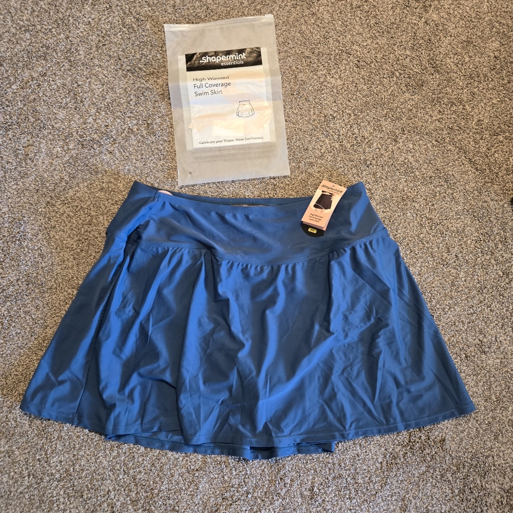 Brand new!! NWT women's Shapermint high-waisted swim skirt size 4X